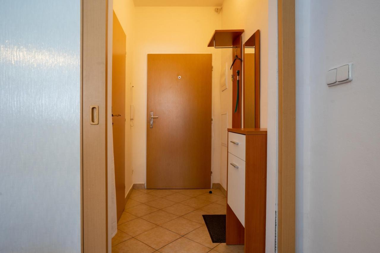 Studio Wellnerova 3 Apartment Olomouc Bagian luar foto